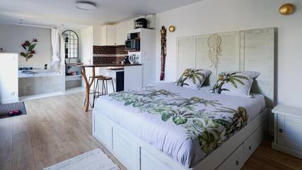 Gîte pour 2 personnes, avec jardin à Carrières-sous-Poissy