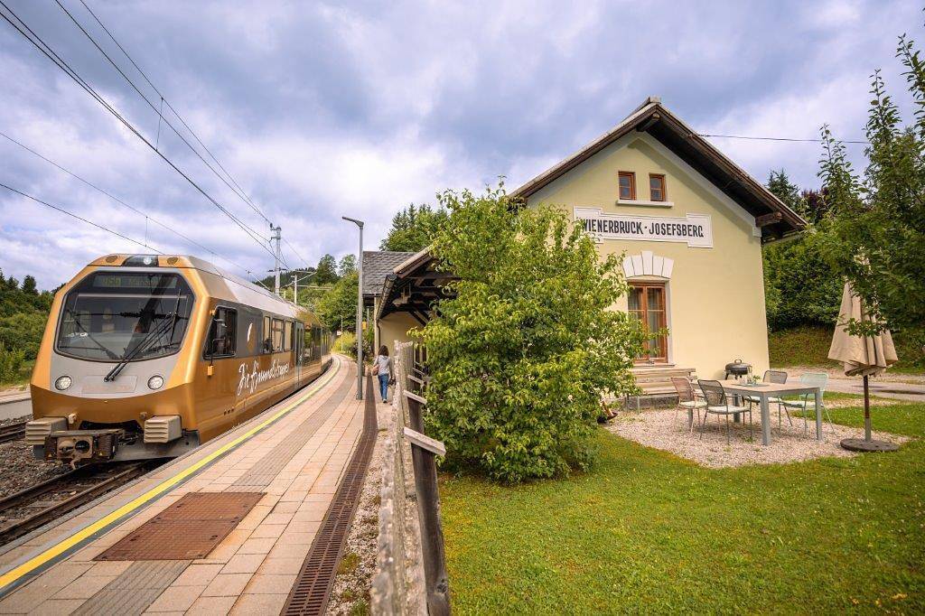 Geheel appartement, Urlaub am Bahnhof - Apartment Himmelstreppe in Annaberg, Mostviertel Region