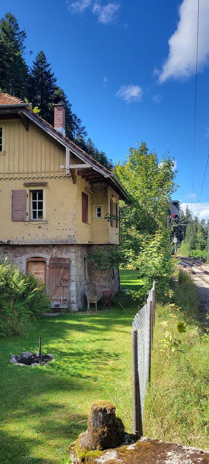 Ferienhaus 'Bahnwärterhaus' mit privatem Garten in Triberg, Mittlerer Schwarzwald
