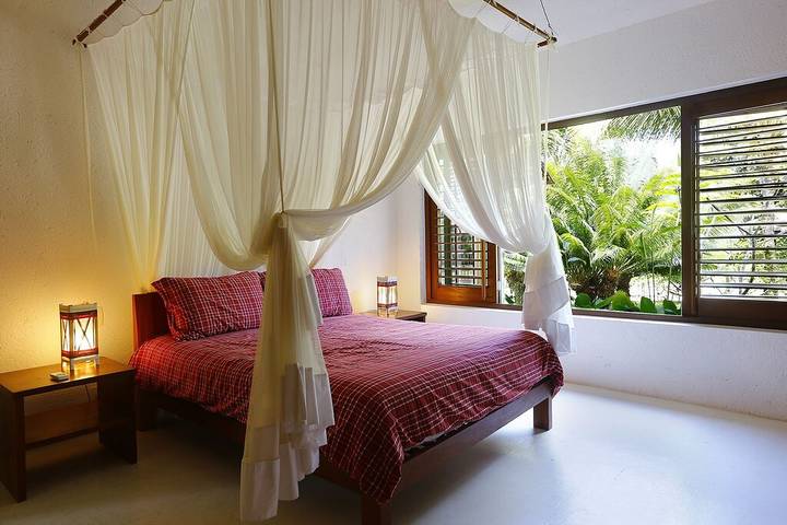 Location de vacances pour 12 personnes, avec jacuzzi ainsi que sauna et jardin à Trancoso