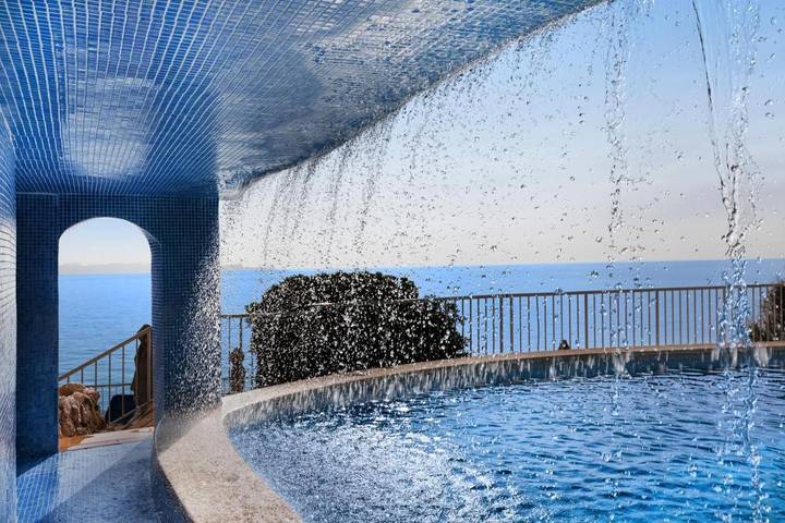 Hôtel pour 5 personnes, avec piscine et sauna ainsi que jardin et jacuzzi à Illetes - 2