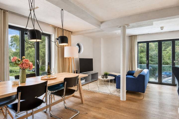 Ferienwohnung für 4 Personen, mit Terrasse und Pool sowie Sauna