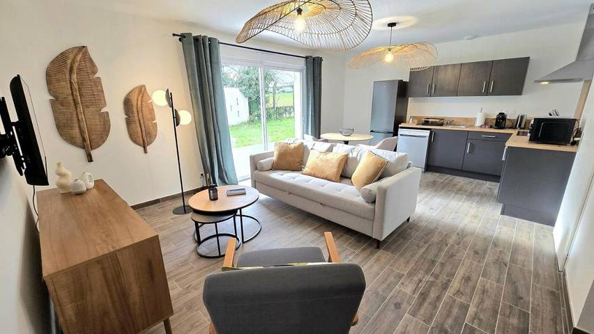 Gîte pour 2 personnes, avec Terrasse ainsi que Jardin et Vue dans Neulles