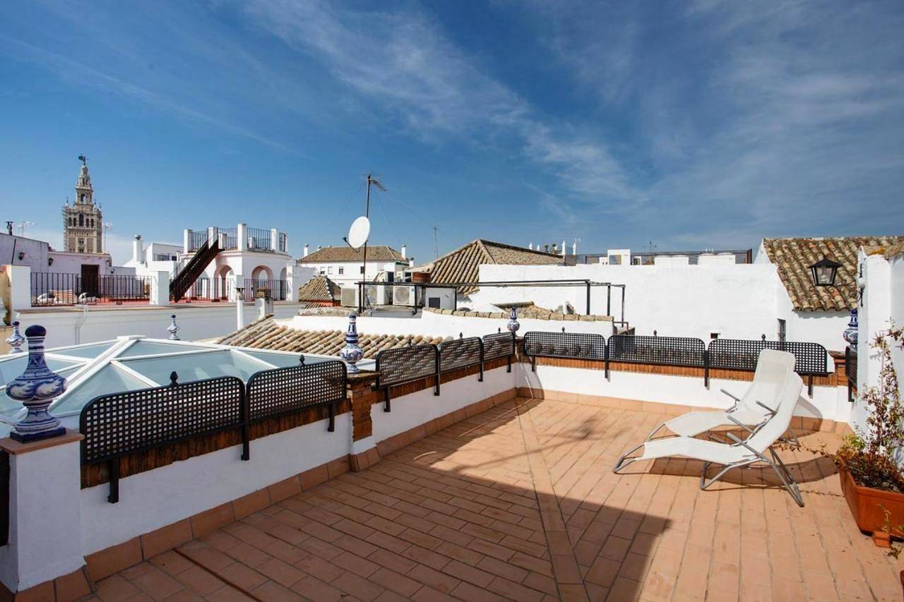 Suite with Patio in Casco Antiguo, Sevilla