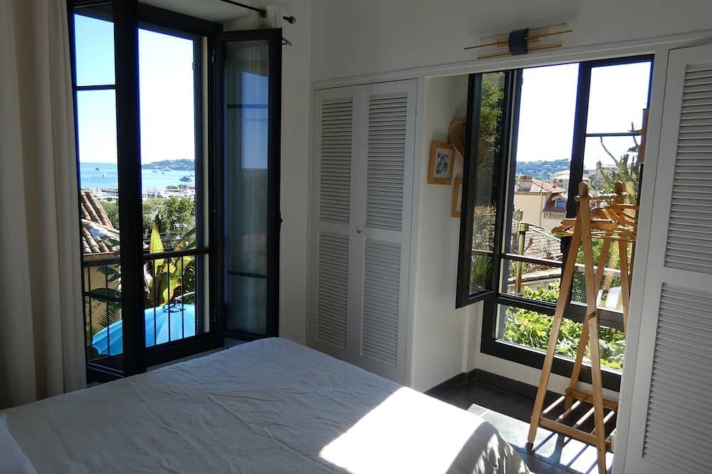 Villa Petit Paradis, sea view, pool and spa in Beaulieu, between Nice and Monaco in Beaulieu-sur-Mer, Nice region