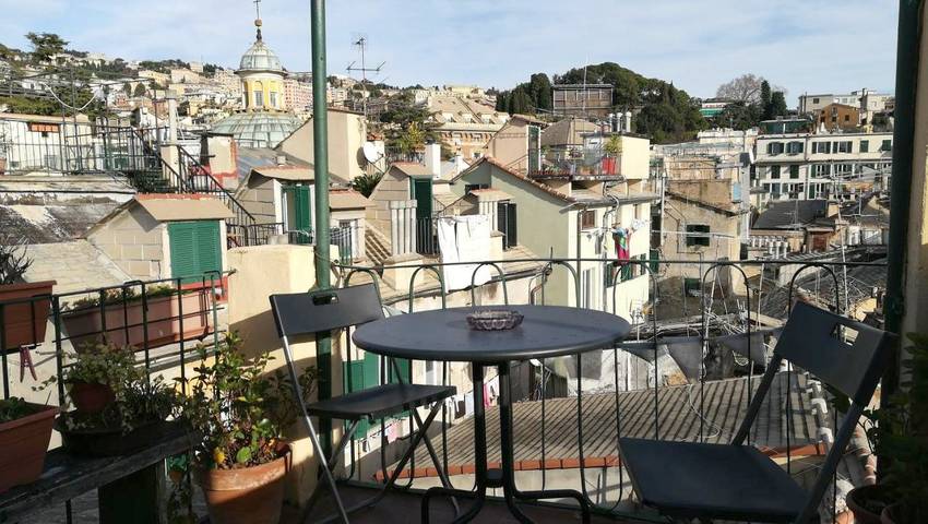 BnB für 2 Personen, mit Terrasse und Ausblick in Genua