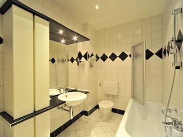 Hotel für 4 Personen in Spittal an der Drau, Millstätter See, Bild 4