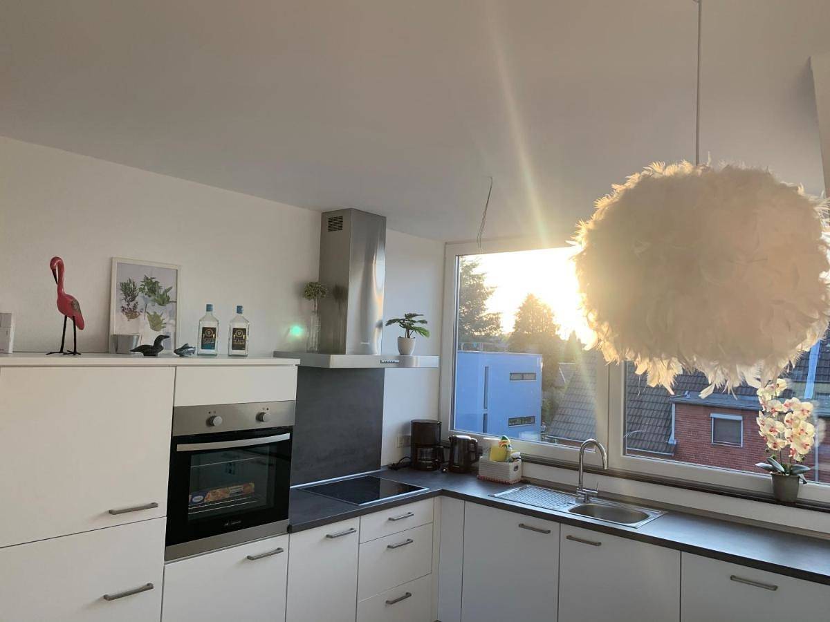 Ganze Wohnung, Two-Bedroom Apartment in Aachen, Rheinland
