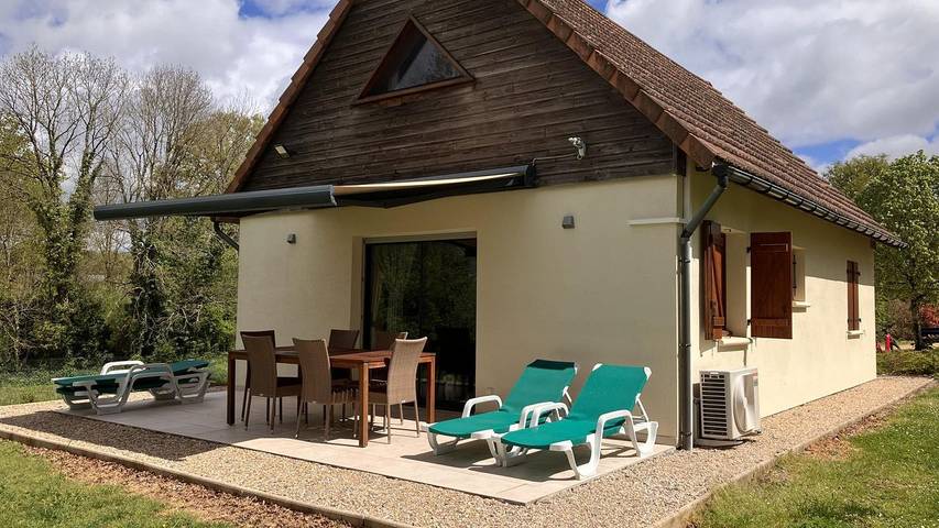 Maison de vacances pour 6 personnes, avec jardin et piscine