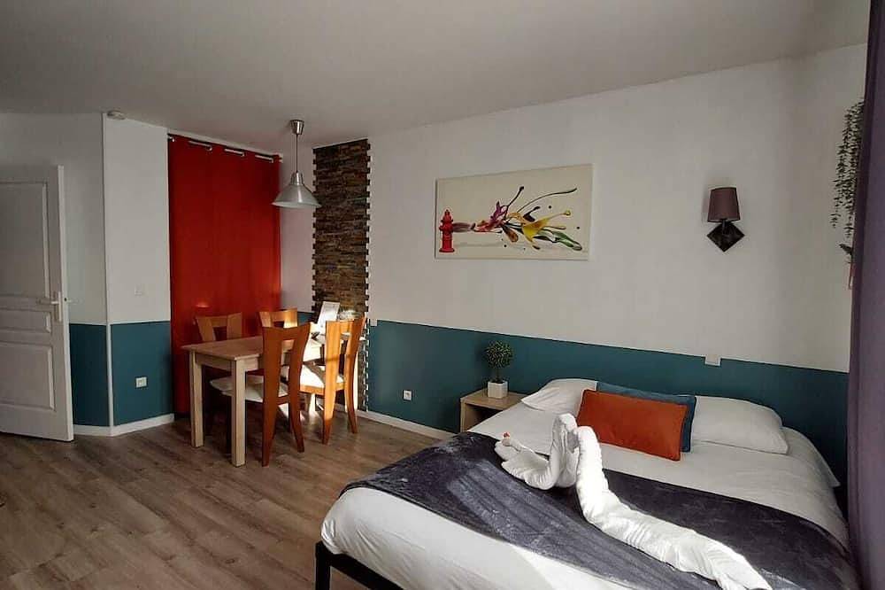 Entire apartment, Pleasant apartment for 4 2 steps from Disneylandparis in Serris, Seine-et-Marne
