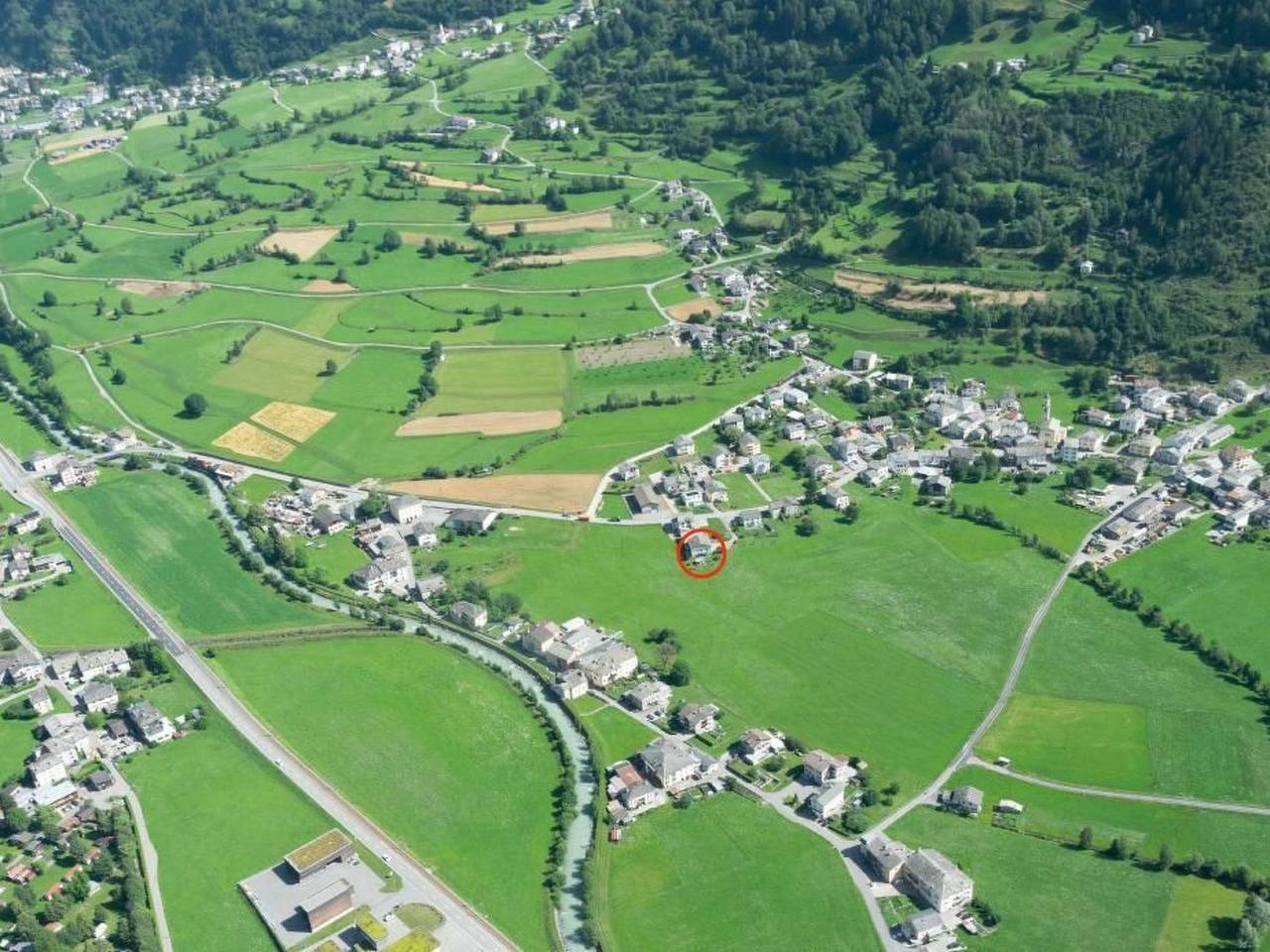 Ganze Wohnung, Sonnige 2.5-Zimmer Wohnung an ruhiger Lage in Prada (Poschiavo), Poschiavo