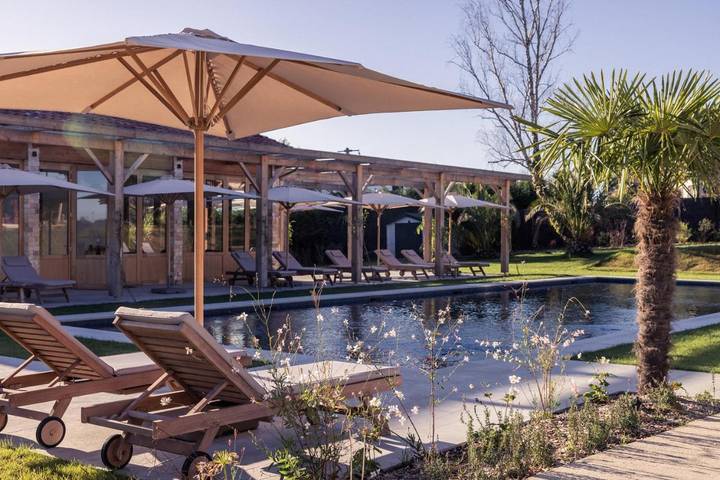 Hôtel pour 4 personnes, avec sauna et piscine ainsi que vue et jardin, animaux acceptés à Arbonne - 2