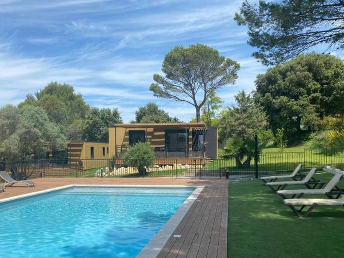 Gîte pour 4 personnes, avec terrasse et piscine à Bollène - 3