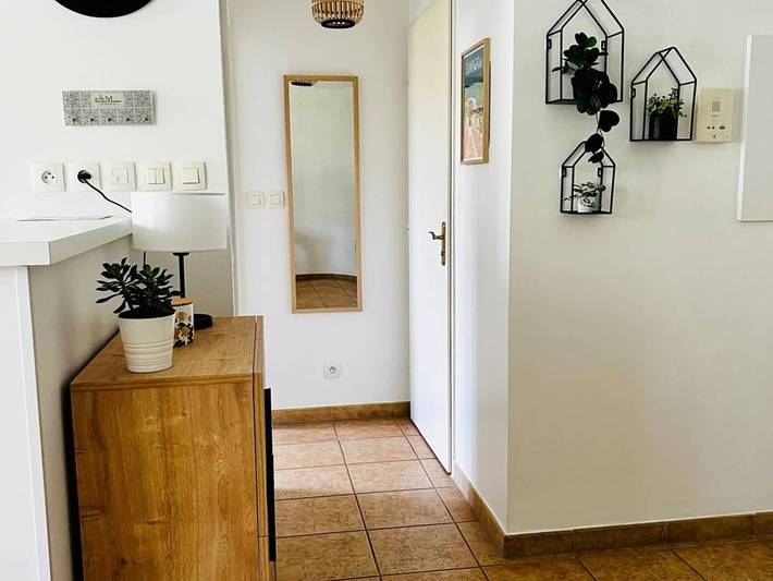 Ganze Wohnung, Moderne T2-Wohnung mit Terrasse, Parkplatz und Internet - Cambo-les-Bains in Cambo-les-Bains, Bayonne und Umgebung