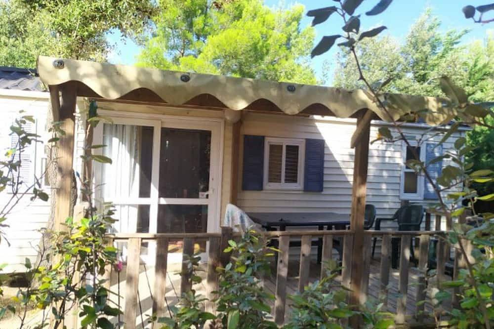 Mobil home avec terrasse pour 6 personnes in Laurens, Côte méditerranéenne (France)