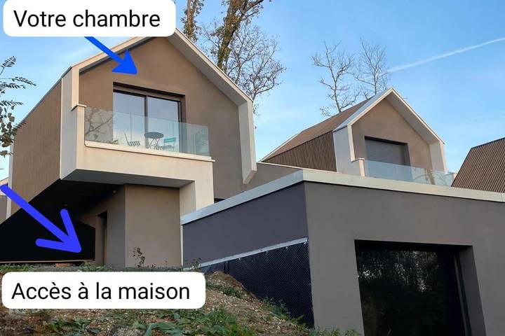 Location de vacances pour 2 personnes, avec vue et terrasse à Bouliac - 3