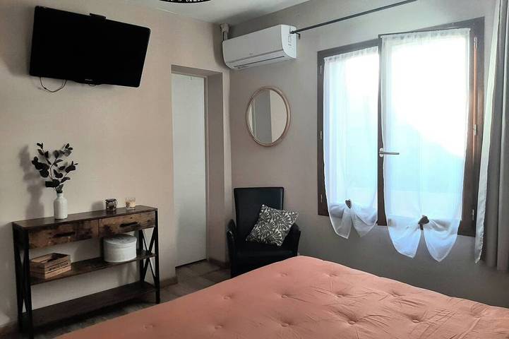 Location de vacances pour 12 personnes, avec piscine dans Morta - 3