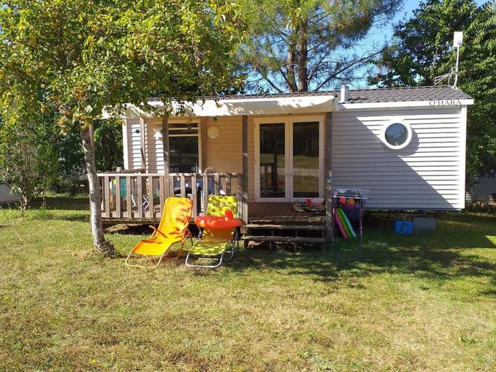 Camping pour 4 personnes, avec piscine, animaux acceptés