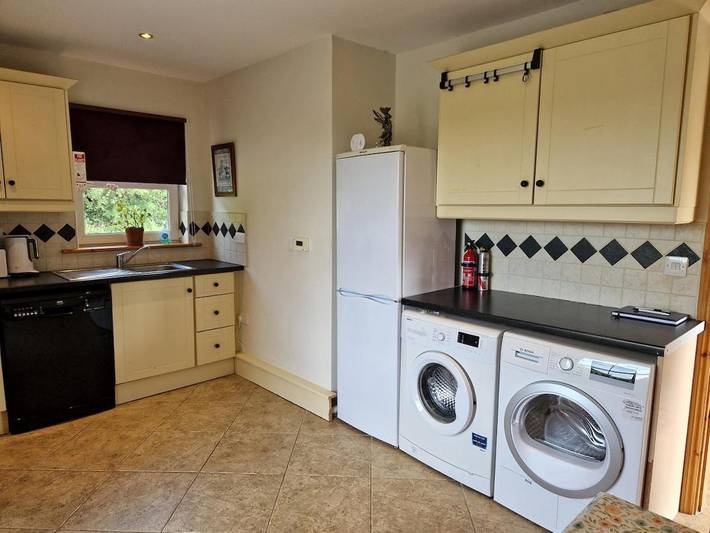 Location de vacances pour 6 personnes, avec jardin et terrasse à Fermoy - 2