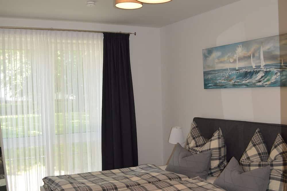 Ganze Wohnung, Ferienwohnung Theo‘s Garten in Husum Hafen, Husum