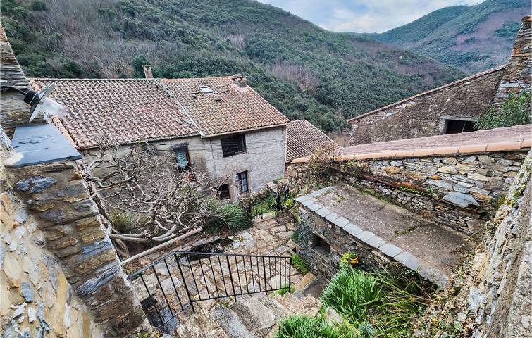 Location de vacances pour 6 personnes, avec jardin et terrasse à Olargues - 3