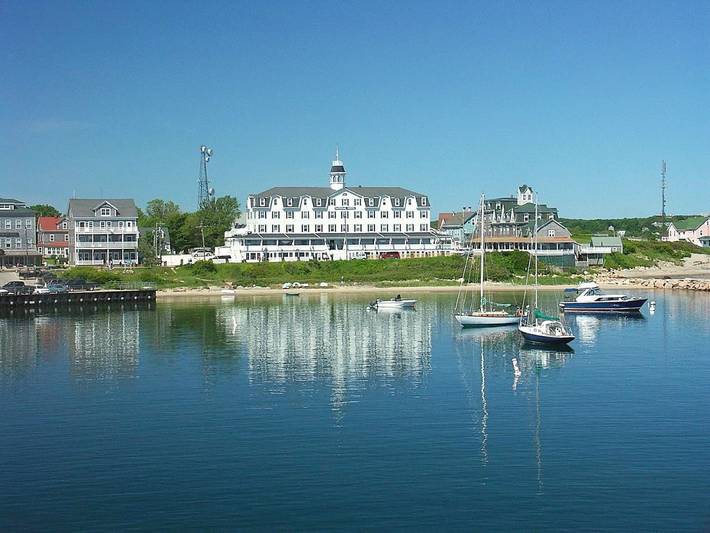Hotel für 4 Personen, mit Ausblick und Terrasse in Rhode Island