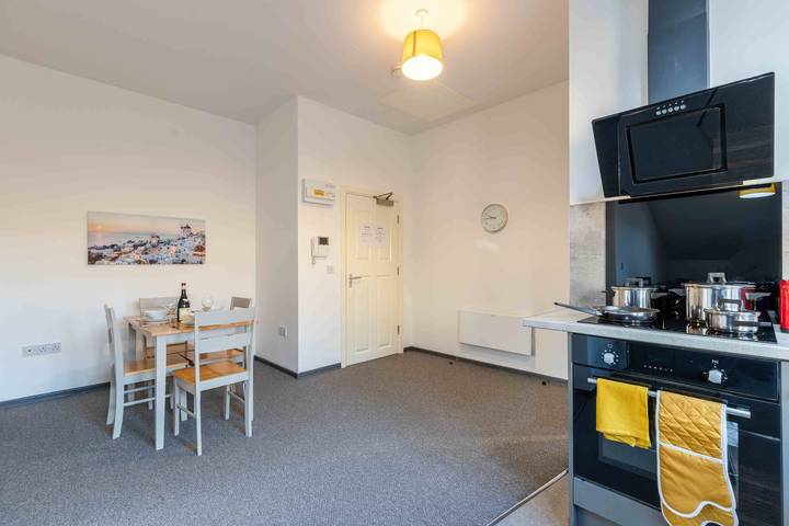 Apartment for 6 people, with garden in Peterborough