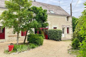 Gîte pour 4 personnes, avec jardin et sauna à Luzillé