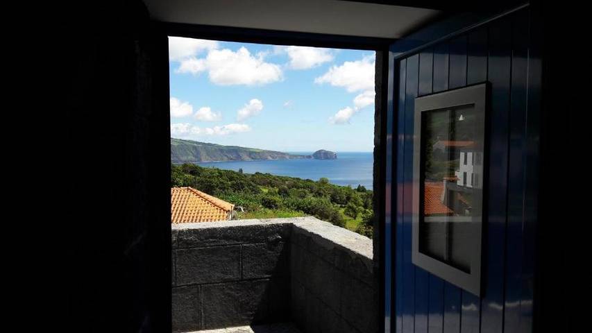 Location de vacances pour 5 personnes, avec vue et jardin dans Capelo - 4