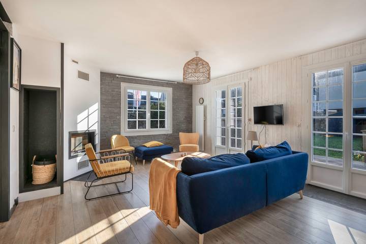 Maison de vacances pour 11 personnes, avec terrasse et jardin à Arzon