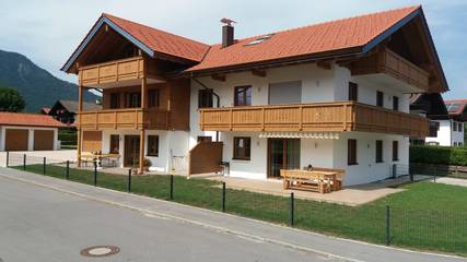 Ferienwohnung für 4 Personen, mit Balkon/Terrasse und Terrasse, kinderfreundlich in Unterwössen