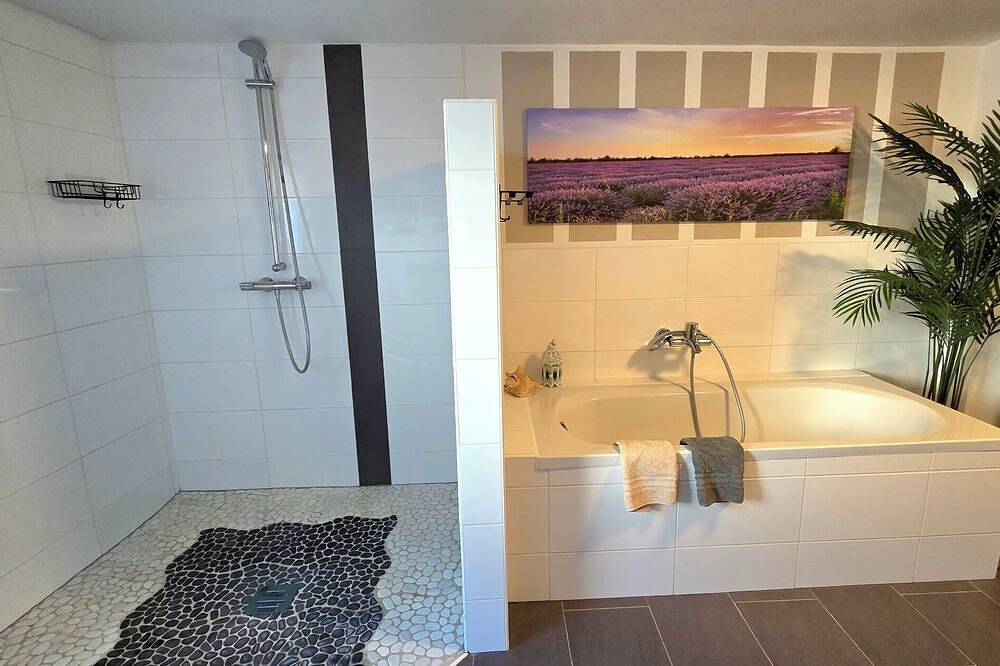 Guesthouse Ennepetal ☼ Ferienwohnung im grünen Heilenbecker Tal in Ennepetal, Ennepe-Ruhr-Kreis