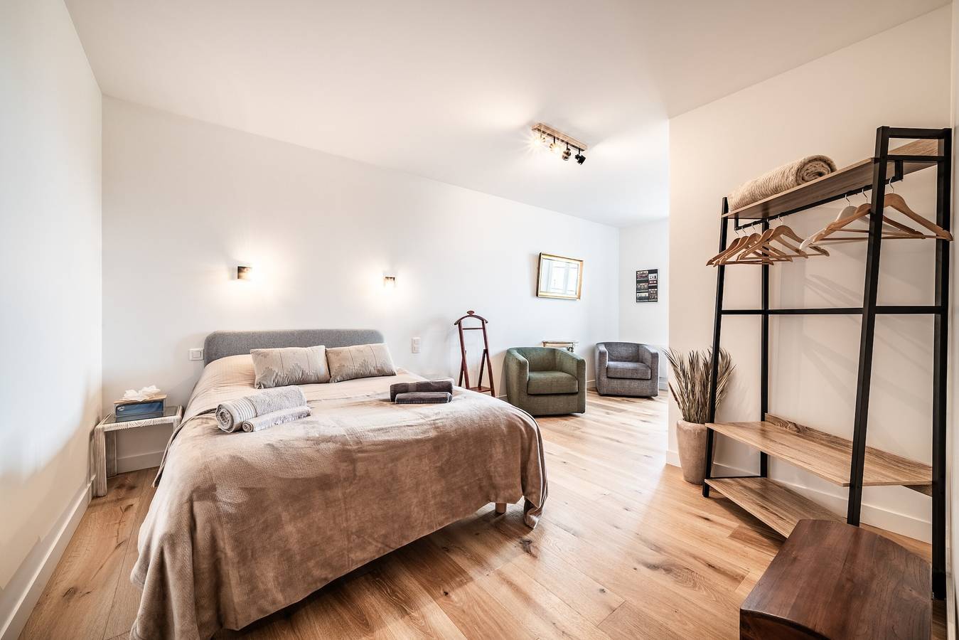 Zimmer „Mésange“ mit Seeblick, privater Terrasse und Wlan in Excenevex, Thonon-les-Bains und Umgebung