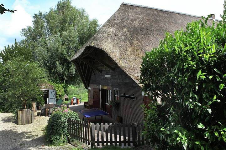 Agriturismo für 12 Personen, mit Whirlpool und Garten in den Niederlande