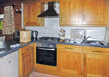 Chalet for 4 People in Kentisbeare, South West England, Photo 2