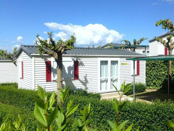 Camping für 6 Personen, mit Kinderpool an der Costa Brava - 3