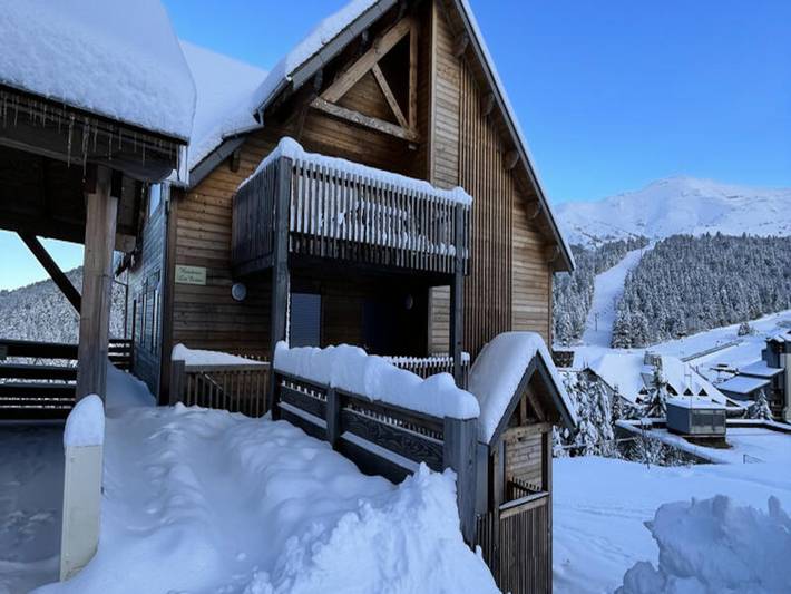 Gîte pour 12 personnes, avec terrasse dans Le Lioran - 2