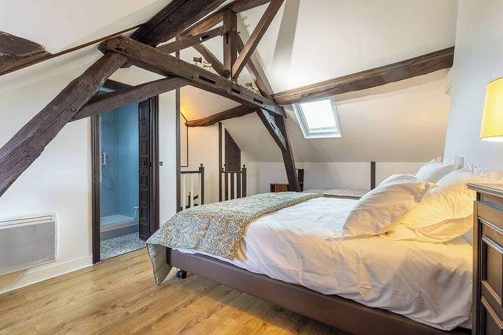 Maison Félicia - 2 air-conditioned suites with bathroom - Fontainebleau in Moret-sur-Loing, Seine-et-Marne