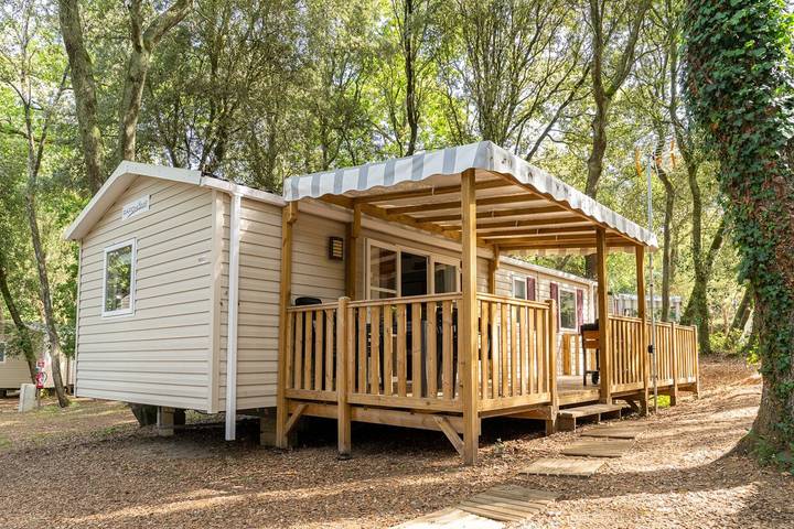 Camping pour 8 personnes, avec Bassin pour enfant