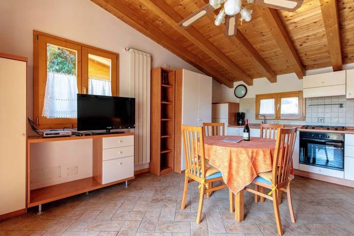 Villa per 4 persone, con balcone e vista lago a Manerba del Garda