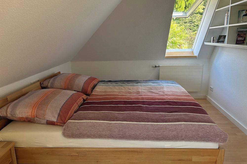Ganze Wohnung, Cozy Studio For Two in Freyburg with an amazing view over the vineyards in Freyburg (Unstrut), Saale-Unstrut
