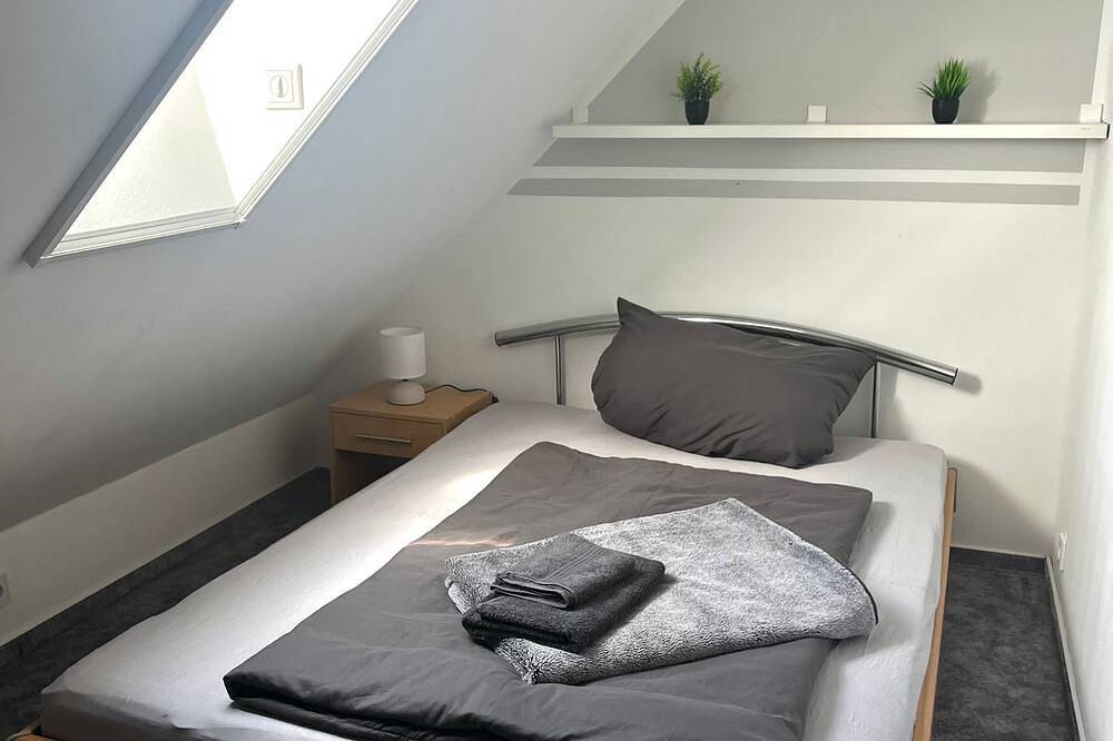 Entire apartment, Pension \"Alter Konsum\" - 2 to max. 10 persons (6 rooms) 27m² sun terrace in Lübben, Dahme - Spreewald region