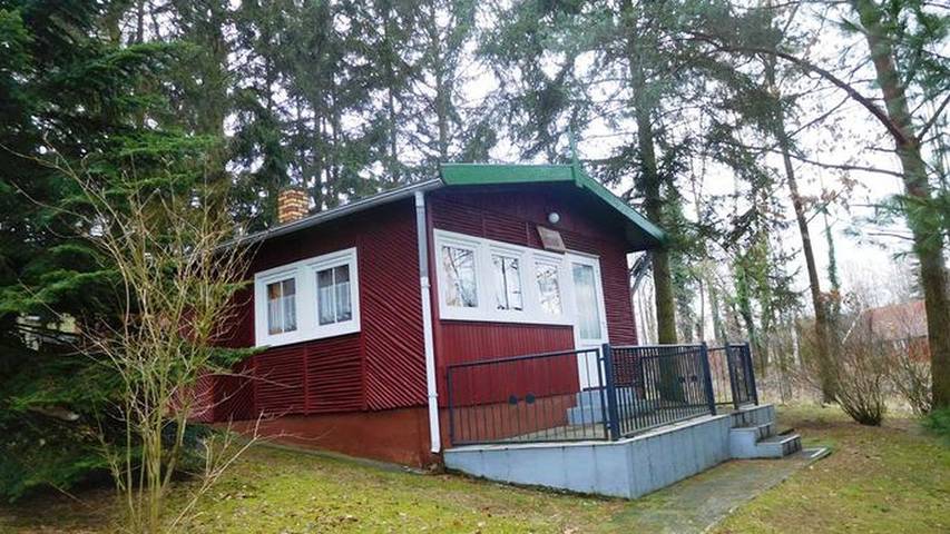 Ferienhaus für 2 Personen, mit Seeblick und Garten in Krakow am See