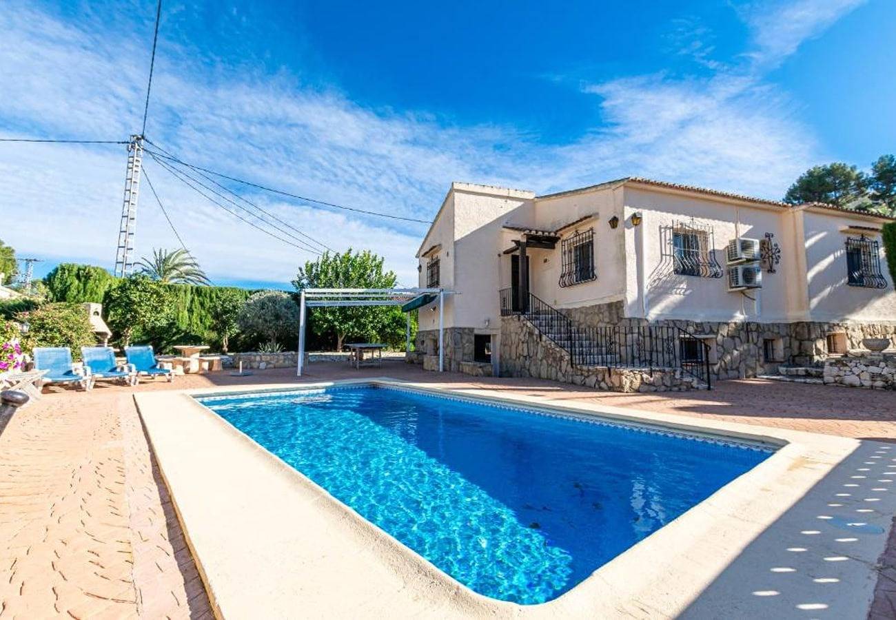 Villa 'Monique' with Private Pool, Wi-Fi and Air Conditioning in Benissa, Costa Blanca