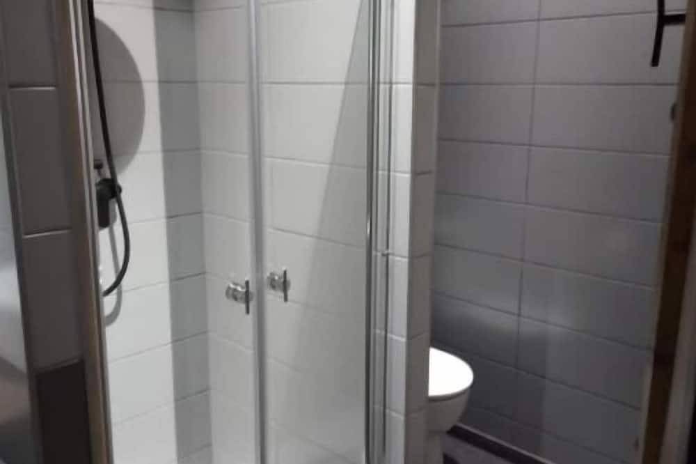 Entire apartment, T2 Fonctionnel et Neuf aux Portes de Toulouse in Castelginest, Haute-Garonne