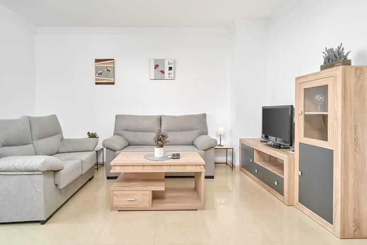 Ferienhaus 'Residencial Amaranto' mit Meerblick, WLAN und Klimaanlage in Playa de Burriana, Nerja