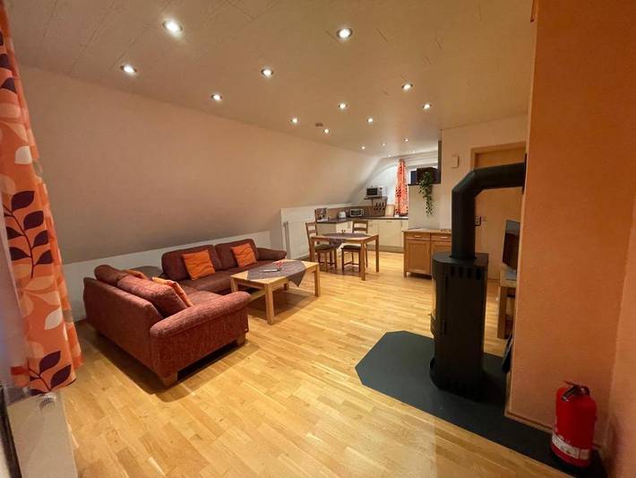 Ferienwohnung für 2 Personen, mit Balkon und Garten in Diemelstadt