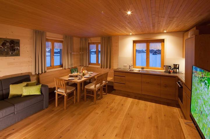 Agriturismo für 6 Personen, mit Terrasse und Garten in Au
