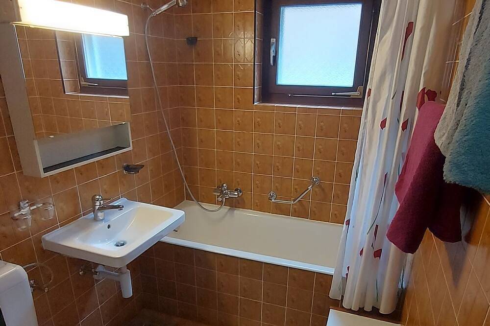 Ganze Wohnung, Floralp #5 - gemütlich mit Aussicht - familienfreundlich in Leukerbad, Leukerbad & Umgebung
