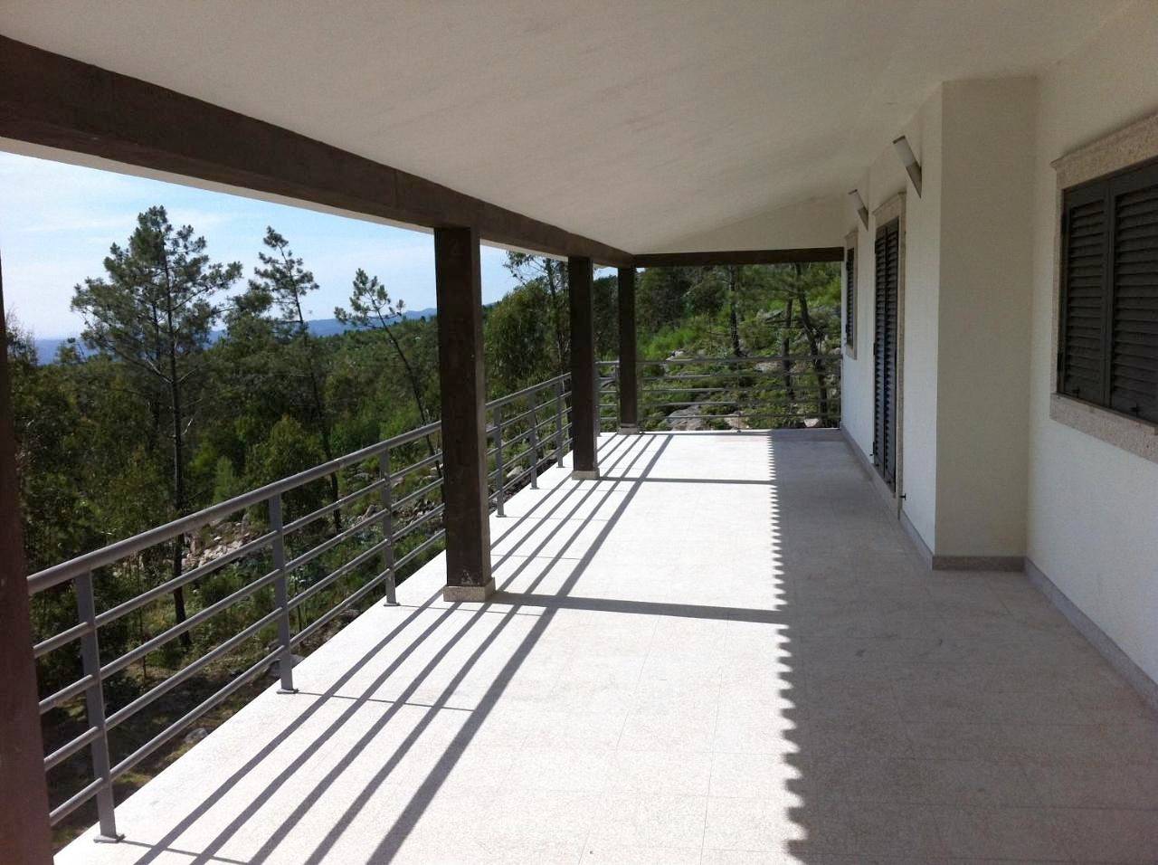 Four-Bedroom House in Talhadas, Distrito de Aveiro